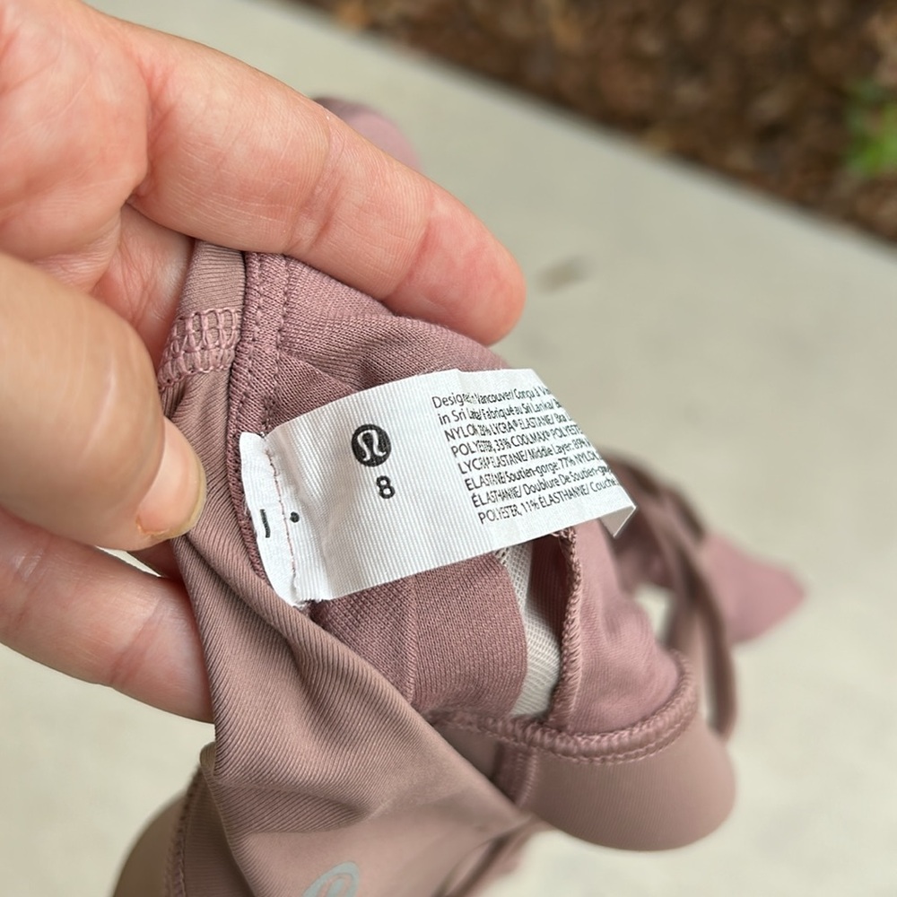 NWOT - LULULEMON Energy Sports Bra - Picture 7 of 7